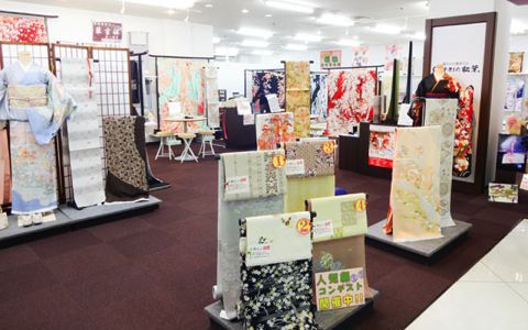 新金岡店(堺)の店内写真